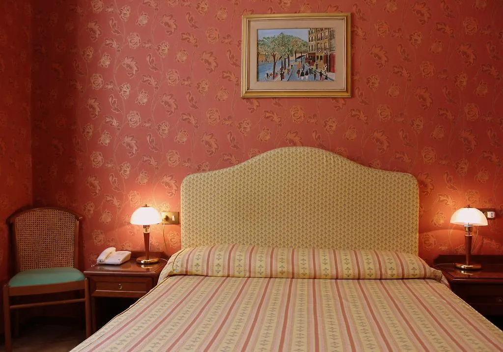 Hotel Beatrice Florence 3*,  Italy