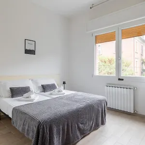 Bologna Suite , Bolonia Italia
