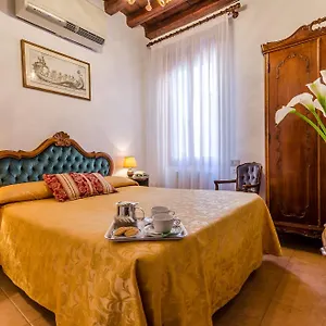 ** Hotel Ariel Silva Itália