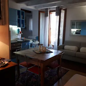 Mini Contra San Pietro , Vicenza Italia